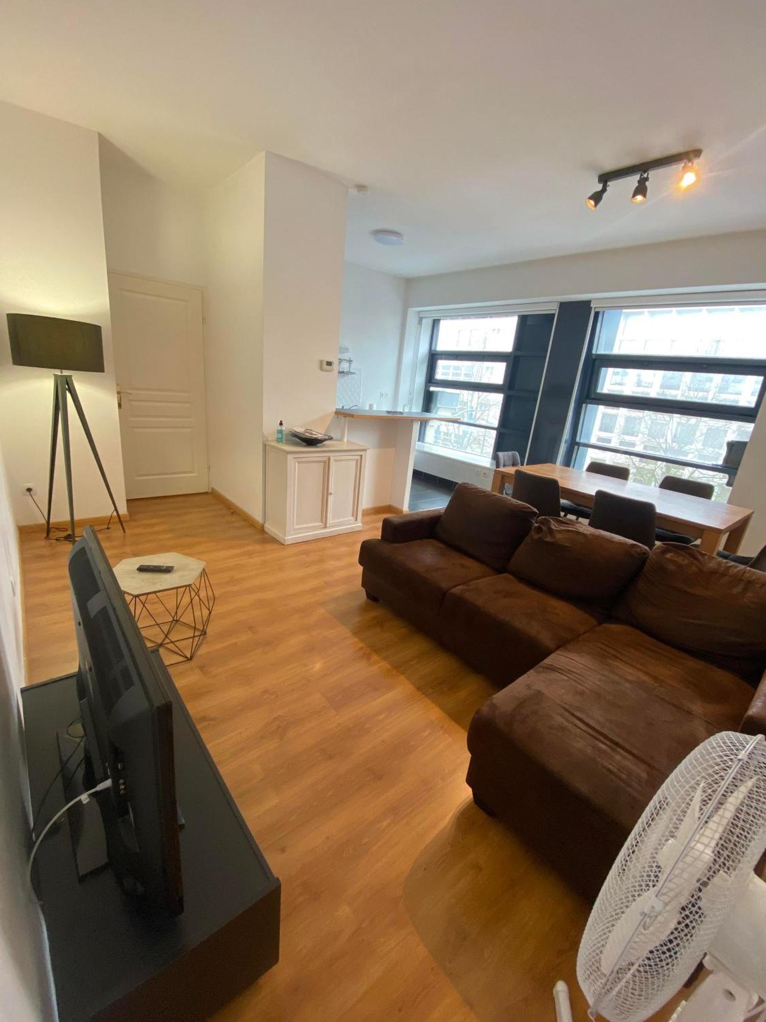 Le Carnot Appartement Avec 2 Chambres Separes Et Parking Privatif Et Securise Арас Екстериор снимка